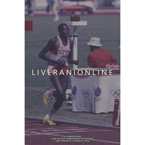 DIAP-RETROSPETTIVA JOHN NGUGI ATLETA NELLA FOTO JOHN NGUGI ALLE OLIMPIADI DI SEUL NELL\'ANNO 1988 AG ALDO LIVERANI SAS