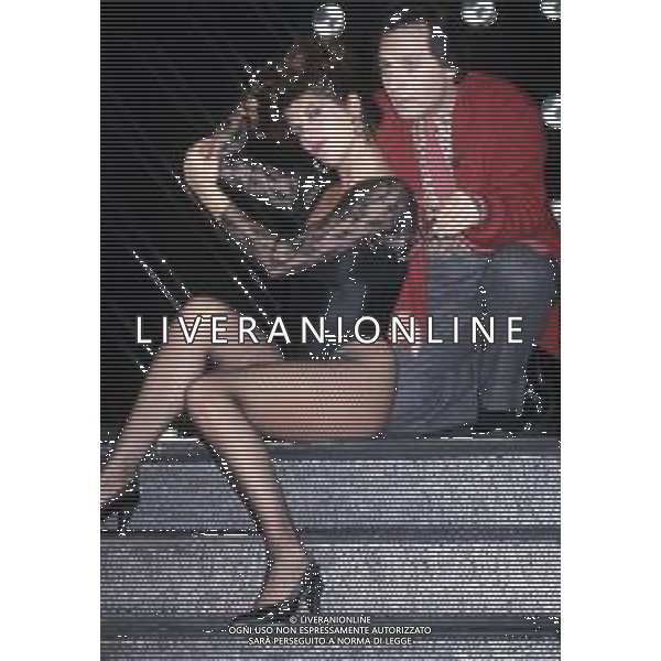 DIAP-RETROSPETTIVA LEO GULLOTTA ATTORE NELLA FOTO LEO GULLOTTA CON PAMELA PRATI NELLA TRASMISSIONE TELEVISIVA “CHE FAI RIDI ? “ NELL\'ANNO 1986 AG ALDO LIVERANI SAS