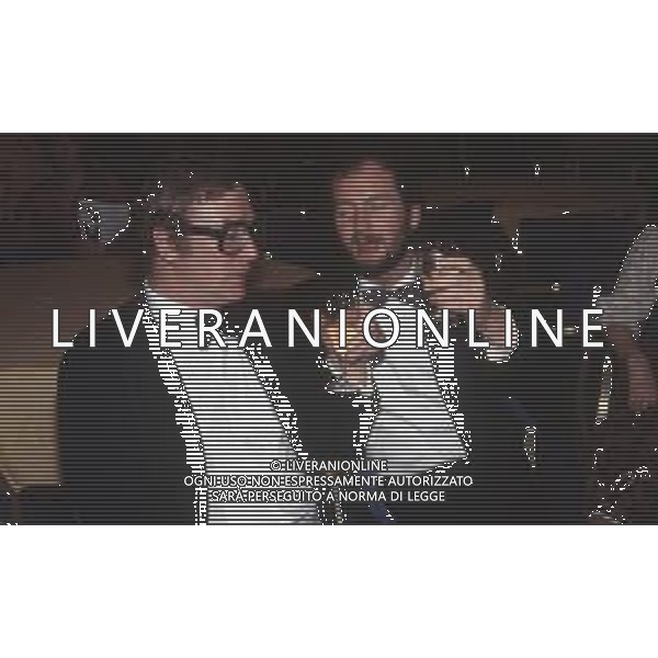 DIAP-RETROSPETTIVA MICHAEL CAINE ATTORE NELLA FOTO MICHAEL CAINE E KENNETH EVERETT NELL\'ANNO 1984 A CANNES AG ALDO LIVERANII SAS