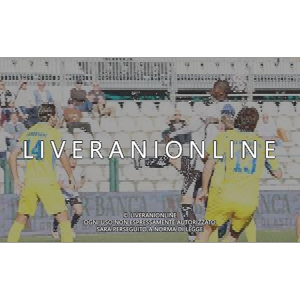 26-10-2025 VERCELLI-CAMPIONATO DI LEGA PRO PRO VERCELLI-PERGOLETTESE NELLA FOTO Contrasto aereo Agra Akpro FOTO ANDREA MARANGON-AG ALDO LIVERANI SAS