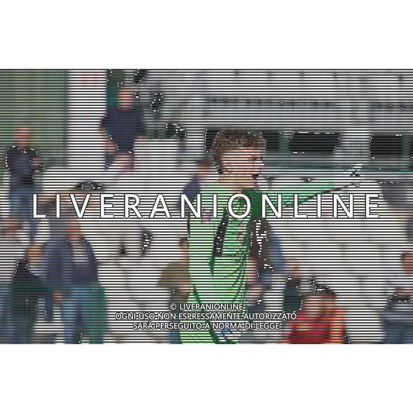 26-10-2025 VERCELLI-CAMPIONATO DI LEGA PRO PRO VERCELLI-PERGOLETTESE NELLA FOTO Doldi F. richiama la sua difesa (pergolettese) FOTO ANDREA MARANGON-AG ALDO LIVERANI SAS