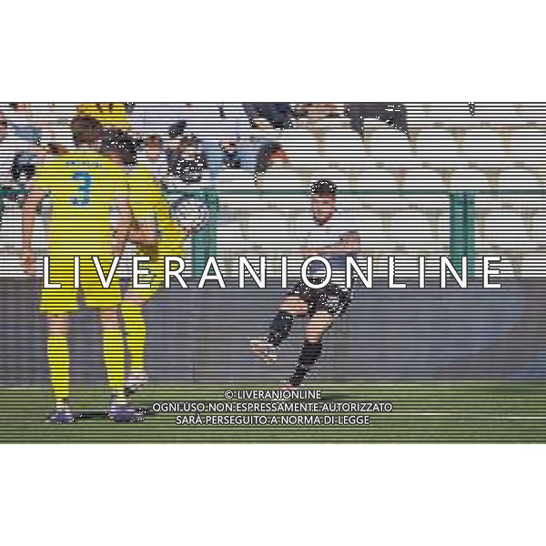 26-10-2025 VERCELLI-CAMPIONATO DI LEGA PRO PRO VERCELLI-PERGOLETTESE NELLA FOTO Cross per il colpo di testa di Sow di Piran L. FOTO ANDREA MARANGON-AG ALDO LIVERANI SAS