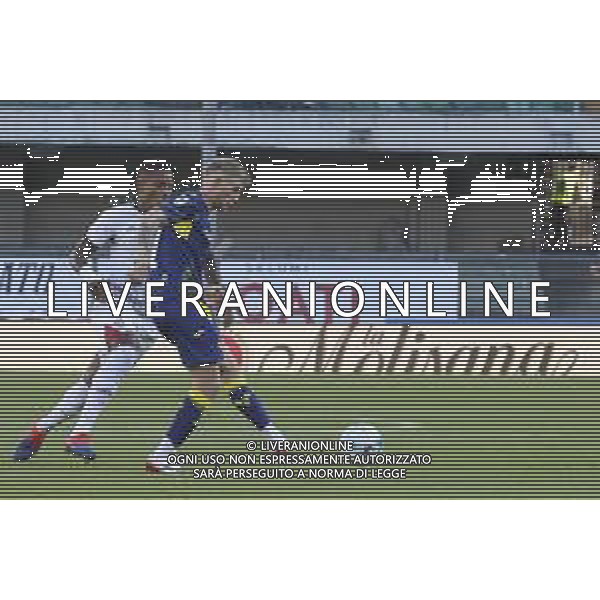 Nicolás Valentini of Hellas Verona FC play the ball during Hellas Verona FC vs Cagliari Calcio, 8° Serie A Enilive 2025-26 game at Marcantonio Bentegodi stadium in Verona (VR), Italy, on October 26, 2025. (Photo by Davide Casentini) AG ALDO LIVERANI SAS