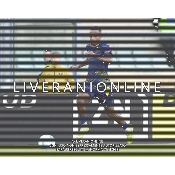 Rafik Belghali of Hellas Verona FC play the ball during Hellas Verona FC vs Cagliari Calcio, 8° Serie A Enilive 2025-26 game at Marcantonio Bentegodi stadium in Verona (VR), Italy, on October 26, 2025. (Photo by Davide Casentini) AG ALDO LIVERANI SAS