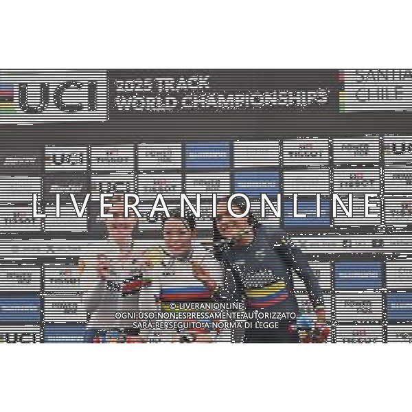 26-10-2025 World Championships Elite Women Track; Giornata 05; 2025, Japan; 2025, Great Britain; 2025, Colombia; Sato, Mina; Finucane, Emma; Cuadrado Florez, Stefany Lorena; Santiago Del Cile - Velodromo Penalolen; ©SIROTTI - AGENZIA ALDO LIVERANI SAS