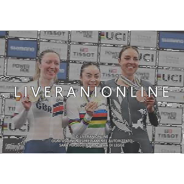 26-10-2025 World Championships Elite Women Track; Giornata 05; 2025, Mexico; 2025, Great Britain; 2025, New Zealand; Acevedo Mendoza, Yareli; Morris, Anna; Botha, Bryony; Santiago Del Cile - Velodromo Penalolen; ©SIROTTI - AGENZIA ALDO LIVERANI SAS