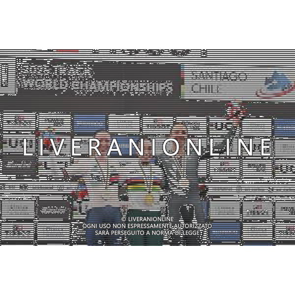 26-10-2025 World Championships Elite Women Track; Giornata 05; 2025, Mexico; 2025, Great Britain; 2025, New Zealand; Acevedo Mendoza, Yareli; Morris, Anna; Botha, Bryony; Santiago Del Cile - Velodromo Penalolen; ©SIROTTI - AGENZIA ALDO LIVERANI SAS