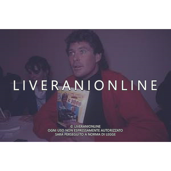 DIAP-RETROSPETTIVA DAVID HASSELFOFF ATTORE NELLA FOTO DAVID HASSELOFF OSPITE A MILANO DELLA TRASMISSIONE TELEVISIVA “DRIVE IN “ NELL\'ANNO 1988 AG ALDO LIVERANI SAS
