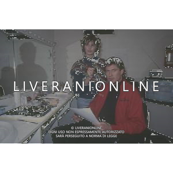 DIAP-RETROSPETTIVA DAVID HASSELFOFF ATTORE NELLA FOTO DAVID HASSELOFF OSPITE A MILANO DELLA TRASMISSIONE TELEVISIVA “DRIVE IN “ NELL\'ANNO 1988 AG ALDO LIVERANI SAS