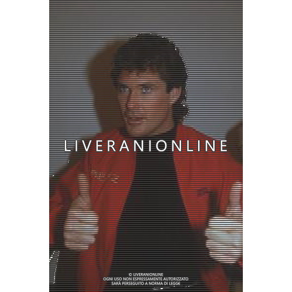 DIAP-RETROSPETTIVA DAVID HASSELFOFF ATTORE NELLA FOTO DAVID HASSELOFF OSPITE A MILANO DELLA TRASMISSIONE TELEVISIVA “DRIVE IN “ NELL\'ANNO 1988 AG ALDO LIVERANI SAS
