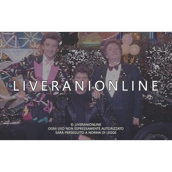 DIAP-RETROSPETTIVA DAVID HASSELFOFF ATTORE NELLA FOTO DAVID HASSELOFF OSPITE A MILANO DELLA TRASMISSIONE TELEVISIVA “DRIVE IN “ NELL\'ANNO 1988 CON EZIO GREGGIO E GIANFRANCO D\'ANGELO AG ALDO LIVERANI SAS