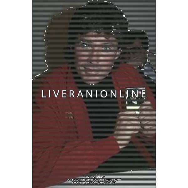 DIAP-RETROSPETTIVA DAVID HASSELFOFF ATTORE NELLA FOTO DAVID HASSELOFF OSPITE A MILANO DELLA TRASMISSIONE TELEVISIVA “DRIVE IN “ NELL\'ANNO 1988 AG ALDO LIVERANI SAS