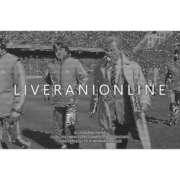 NEG- RETROSPETTIVA GIOVANNI TRAPATTONI ALLENATORE JUVENTUS NELLA FOTO GIOVANNI TRAPATTONI CON IL CALCIATORE LUCIANO BODINI NELL’ANNO 1985-1986 AG ALDO LIVERANI SAS