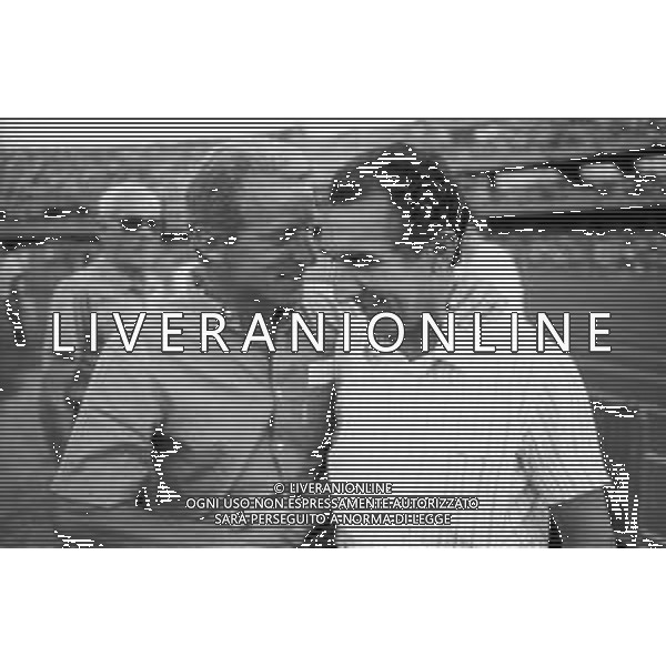 NEG- RETROSPETTIVA GIOVANNI TRAPATTONI ALLENATORE JUVENTUS NELLA FOTO GIOVANNI TRAPATTONI CON OSVALDO BAGNOLI (ALLENATORE VERONA) NELL’ANNO 1985-1986 AG ALDO LIVERANI SAS