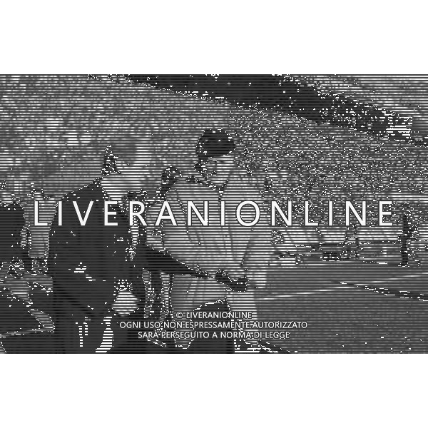 NEG- RETROSPETTIVA GIOVANNI TRAPATTONI ALLENATORE JUVENTUS NELLA FOTO GIOVANNI TRAPATTONI CON NILS LIEDHOLM (ALLENATORE MILAN ) NELL’ANNO 1985-1986 AG ALDO LIVERANI SAS