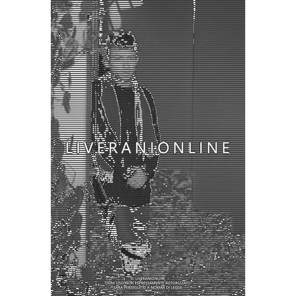 Neg- RETROSPETTIVA PAOLO ROSSI ATTORE E COMICO NELLA FOTO PAOLO ROSSI A MILANO TERRAZZA MARTINI NELL’ANNO 1987 AG ALDO LIVERANI SAS