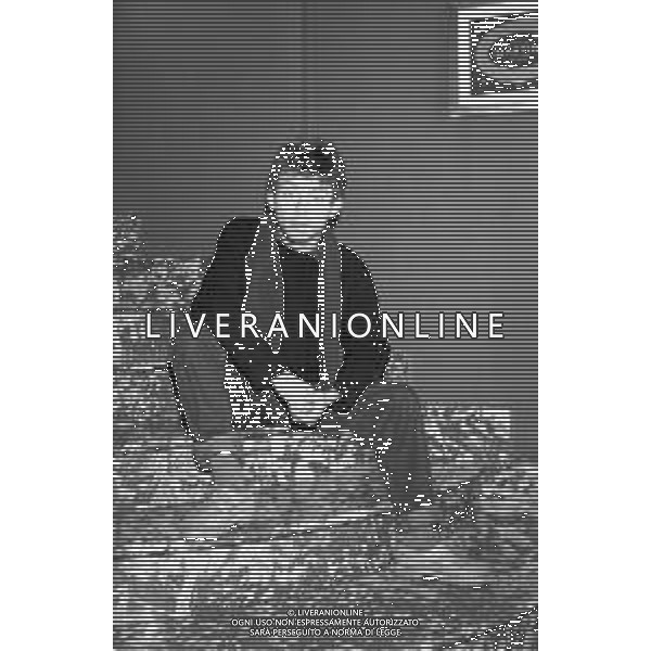 Neg- RETROSPETTIVA PAOLO ROSSI ATTORE E COMICO NELLA FOTO PAOLO ROSSI A MILANO TERRAZZA MARTINI NELL’ANNO 1987 AG ALDO LIVERANI SAS