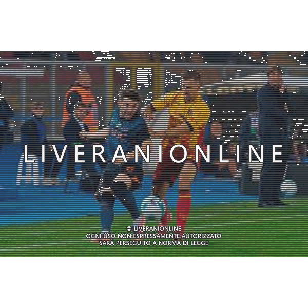 TVEM October 28, 2025 Lecce, Italy - US Lecce vs SSC Napoli - Italian soccer serie A 2025/26 - Via Del Mare Stadium. In the pic: Billy Gilmour of SSC Napoli in action against Ylber Ramadani of US Lecce FOTO EMMANUELE MASTRODONATO-AG ALDO LIVERNI SAS