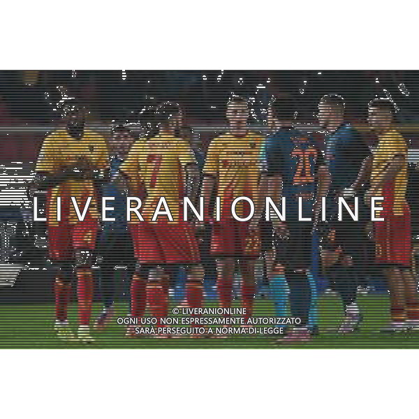 TVPG US Lecce vs SSC Napoli nella foto giocatori fermi per controllo VAR Lecce (ITA) 28-10 -2025 Stadio “E. Giardiniero” Via del Mare - Nona Giornata Serie A EniLive 2025/26 ©TVPG Pasquale Golia - AGENZIA ALDO LIVERANI SAS