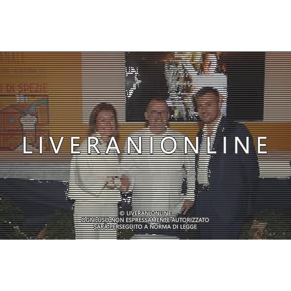 IMOLA 28 10 2025 BACCANALE 2025 A TAVOLA CON...MASSIMO SPIGAROLI CHEF STELLATO NELLA FOTO DA SINISTRA ELISABETTA BALDAZZI PRESIDENTE AREA BLU,CHEF MASSIMO SPIGAROLI E SINDACO DI IMOLA MARCO PANIERI ©SANNA - AGENZIA ALDO LIVERANI SAS
