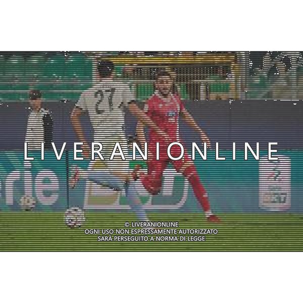 Palermo, Italia, 28 ottobre 2025. Stadio Renzo Barbera, Palermo vs Monza, match valido per il campionato di Serie B 2025/2026. Nella foto: Paulo Azzi (Monza) ©FEDERICO SERRA - AGENZIA ALDO LIVERANI SAS