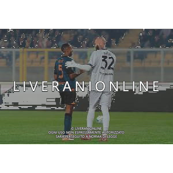 TVEM October 28, 2025 Lecce, Italy - US Lecce vs SSC Napoli - Italian soccer serie A 2025/26 - Via Del Mare Stadium. In the pic: Juan Jesus of SSC Napoli and Vanja Milinkovic Savic of SSC Napoli ©TVEM Emmanuele Mastrodonato - AGENZIA ALDO LIVERANI SAS