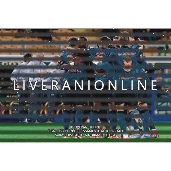 TVEM October 28, 2025 Lecce, Italy - US Lecce vs SSC Napoli - Italian soccer serie A 2025/26 - Via Del Mare Stadium. In the pic: Frank Anguissa of SSC Napoli celebrates after scoring a goal with Giovanni Di Lorenzo of SSC Napoli ©TVEM Emmanuele Mastrodonato - AGENZIA ALDO LIVERANI SAS