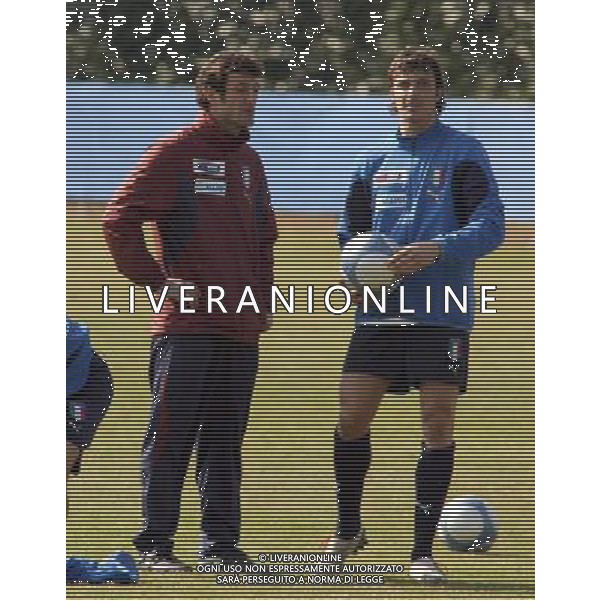 Coverciano (Fi) 28/02/2006 Ritiro e Allenamento della nazionale Italiana nella foto ciro ferrara e massimo oddo ph gianni nucci/agenzia aldo liverani