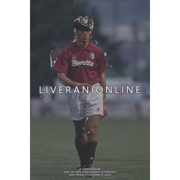 DIAP-RETROSPETTIVA ANDREA SOTTIL CALCIATORE NELLA FOTO ANDREA SOTTIL CON LA MAGLIA DEL TORINO CALCIO AG ALDO LIVERANI SAS