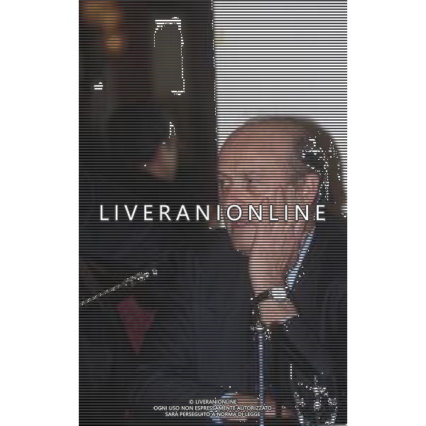 DIAP-RETROSPETTIVA PAOLO CASARIN DIRIGENTE ARBITRALE NELLA FOTO PAOLO CASARIN NELL\'ANNO 1993-1994 A MILANO FESTA NATALIZIA LEGA CALCIO AG ALDO LIVERANI SAS