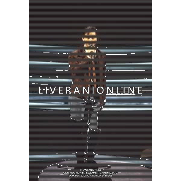 DIAP-RETROSPETTIVA NINO BUONOCORE CANTANTE NELLA FOTO NINO BUONOCORE A SANREMO NELL\'ANNO 1993 AG ALDO LIVERANI SAS