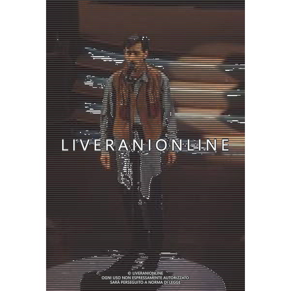 DIAP-RETROSPETTIVA NINO BUONOCORE CANTANTE NELLA FOTO NINO BUONOCORE A SANREMO NELL\'ANNO 1993 AG ALDO LIVERANI SAS