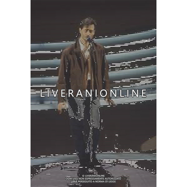 DIAP-RETROSPETTIVA NINO BUONOCORE CANTANTE NELLA FOTO NINO BUONOCORE A SANREMO NELL\'ANNO 1993 AG ALDO LIVERANI SAS