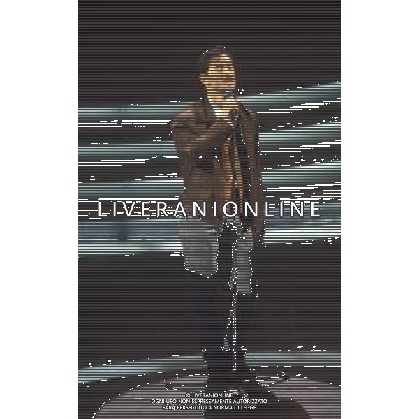 DIAP-RETROSPETTIVA NINO BUONOCORE CANTANTE NELLA FOTO NINO BUONOCORE A SANREMO NELL\'ANNO 1993 AG ALDO LIVERANI SAS