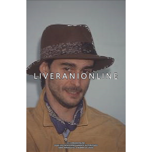 DIAP-RETROSPETTIVA NINO BUONOCORE CANTANTE NELLA FOTO NINO BUONOCORE A SANREMO NELL\'ANNO 1993 AG ALDO LIVERANI SAS