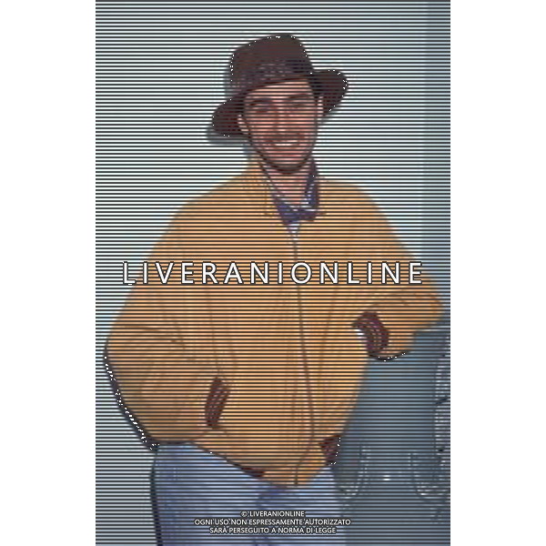 DIAP-RETROSPETTIVA NINO BUONOCORE CANTANTE NELLA FOTO NINO BUONOCORE A SANREMO NELL\'ANNO 1993 AG ALDO LIVERANI SAS