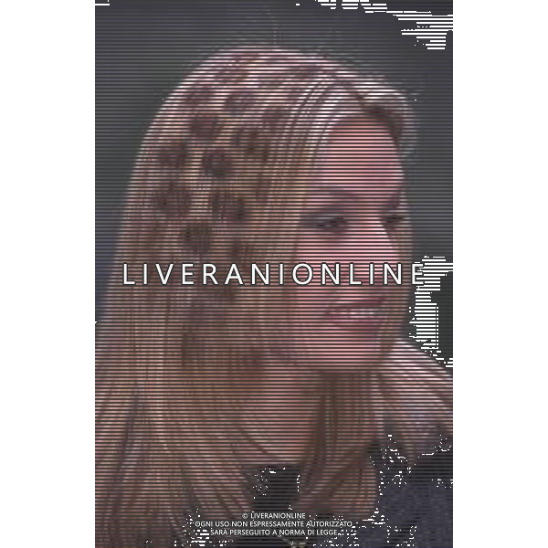 DIAP-RETROSPETTIVA ANNALISA MINETTI CANTANTE NELLA FOTO ANNALISA MINETTI A SANREMO NELL\'ANNO 1998 AG ALDO LIVERANI SAS