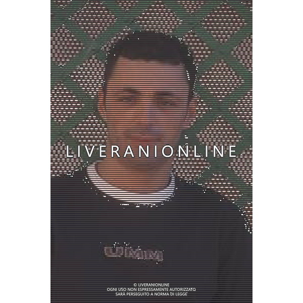 DIAP-RETROSPETTIVA ALEX BRITTI CANTANTE NELLA FOTO ALEX BRITTI A SANREMO GIOVANI NELL\'ANNO 1999 AG ALDO LIVERANI SAS