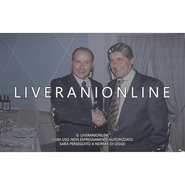 DIAP-RETROSPETTIVA SILVIO BERLUSCONI PRESIDNTE MILAN CALCIO E POLITICO NELLA FOTO SILVIO BERLUSCONI NELL\'ANNO 1993 CON LUCIANO NIZZOLA AG ALDO LIVERANI SAS
