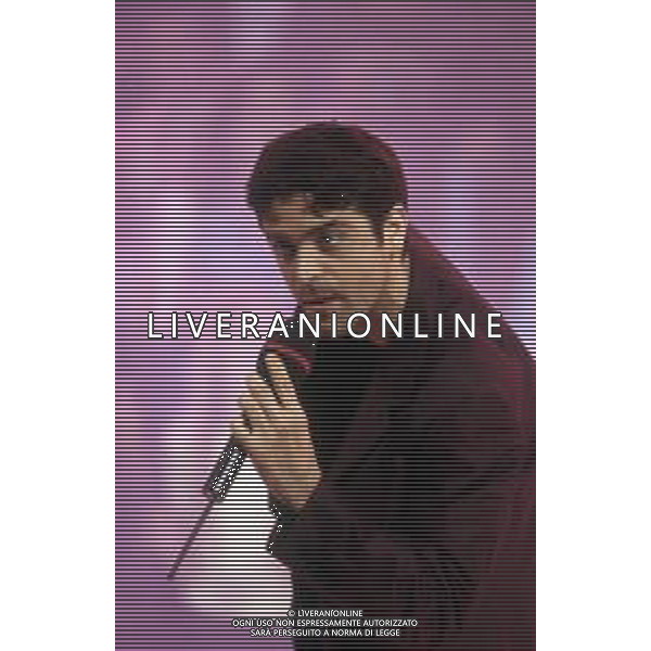 DIAP-RETROSPETTIVA SAMUELE BERSANI CANTANTE NELLA FOTO SAMUELE BERSANI NELL\'ANNO 1997 AG ALDO LIVERANI SAS