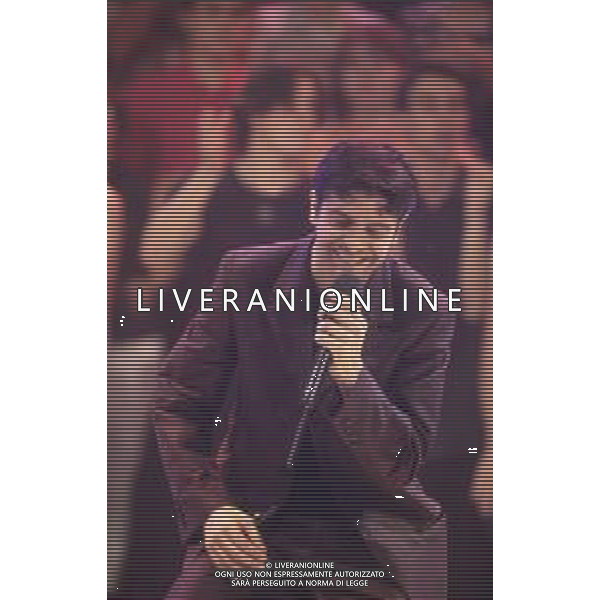 DIAP-RETROSPETTIVA SAMUELE BERSANI CANTANTE NELLA FOTO SAMUELE BERSANI NELL\'ANNO 1997 AG ALDO LIVERANI SAS