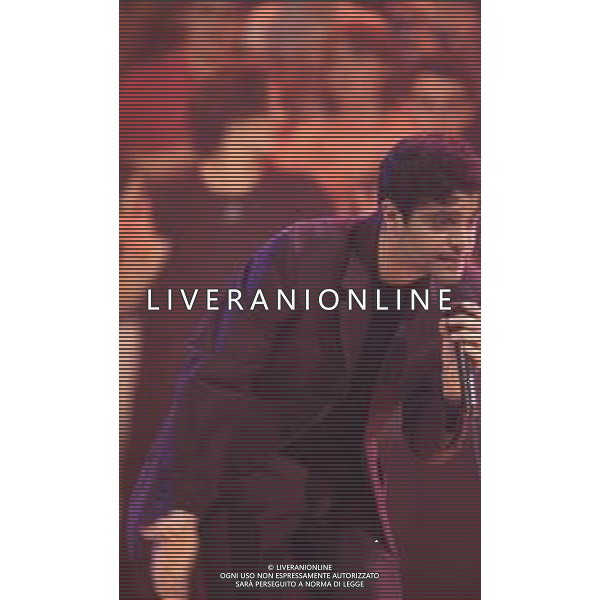 DIAP-RETROSPETTIVA SAMUELE BERSANI CANTANTE NELLA FOTO SAMUELE BERSANI NELL\'ANNO 1997 AG ALDO LIVERANI SAS
