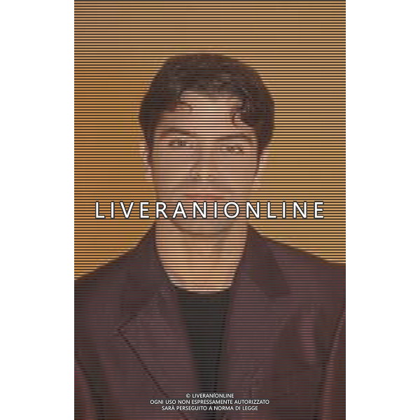 DIAP-RETROSPETTIVA SAMUELE BERSANI CANTANTE NELLA FOTO SAMUELE BERSANI NELL\'ANNO 1997 AG ALDO LIVERANI SAS