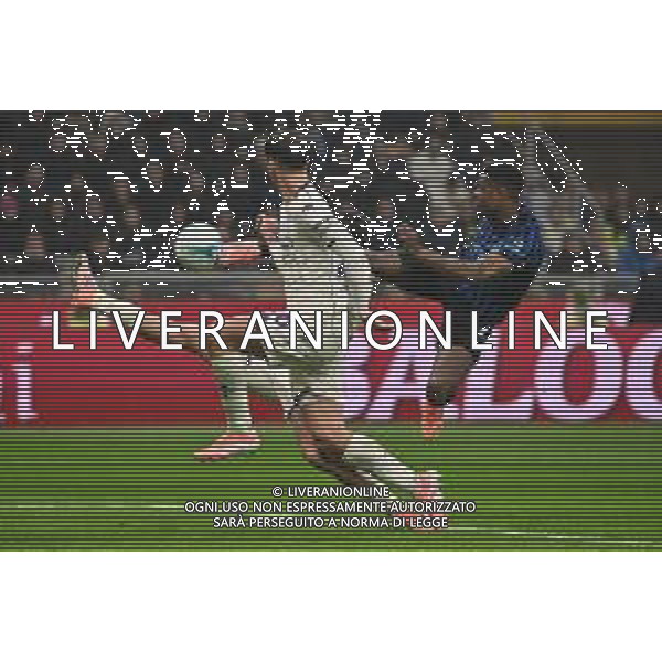 Inter vs Fiorentina nella foto Denzel Dumfries (Inter) occasione da gol Milano 29-10-2025 Stadio Giuseppe Meazza - San Siro Inter vs Fiorentina Campionato Serie A Enilive - 9a giornata foto Roberto Garavaglia/Agenzia Aldo Liverani sas