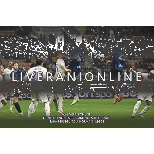 Inter vs Fiorentima nella foto Manuel Akanji (Inter) occasione da gol Milano 29-10-2025 Stadio Giuseppe Meazza - San Siro Inter vs Fiorentina Campionato Serie A Enilive - 9a giornata foto Roberto Garavaglia/Agenzia Aldo Liverani sas