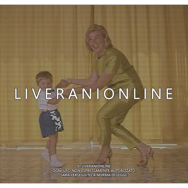 COL-RETROSPETTIVA CARLA BONI CANTANTE NELLA FOTO CARLA BONI AG ALDO LIVERANI SAS