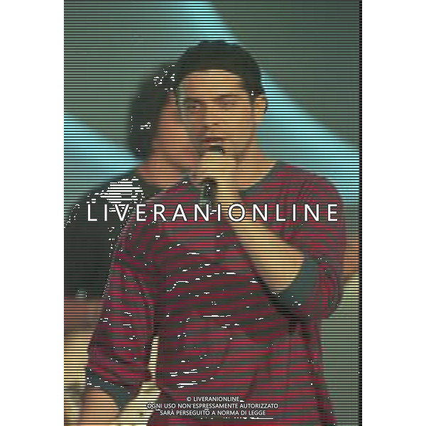 DIAP-RETROSPETTIVA SAMUELE BERSANI CANTANTE NELLA FOTO SAMUELE BERSANI NELL\'ANNO 2000 AG ALDO LIVERANI SAS