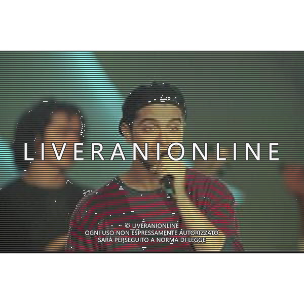 DIAP-RETROSPETTIVA SAMUELE BERSANI CANTANTE NELLA FOTO SAMUELE BERSANI NELL\'ANNO 2000 AG ALDO LIVERANI SAS