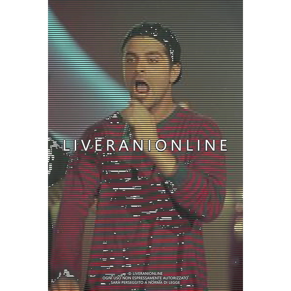 DIAP-RETROSPETTIVA SAMUELE BERSANI CANTANTE NELLA FOTO SAMUELE BERSANI NELL\'ANNO 2000 AG ALDO LIVERANI SAS