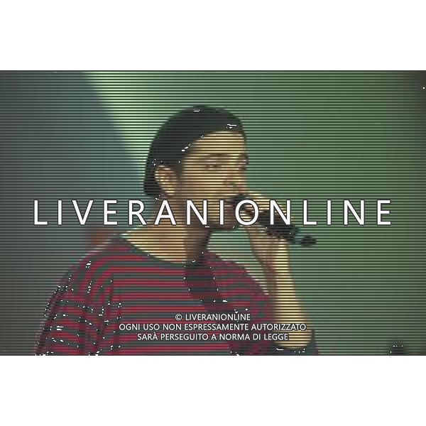 DIAP-RETROSPETTIVA SAMUELE BERSANI CANTANTE NELLA FOTO SAMUELE BERSANI NELL\'ANNO 2000 AG ALDO LIVERANI SAS